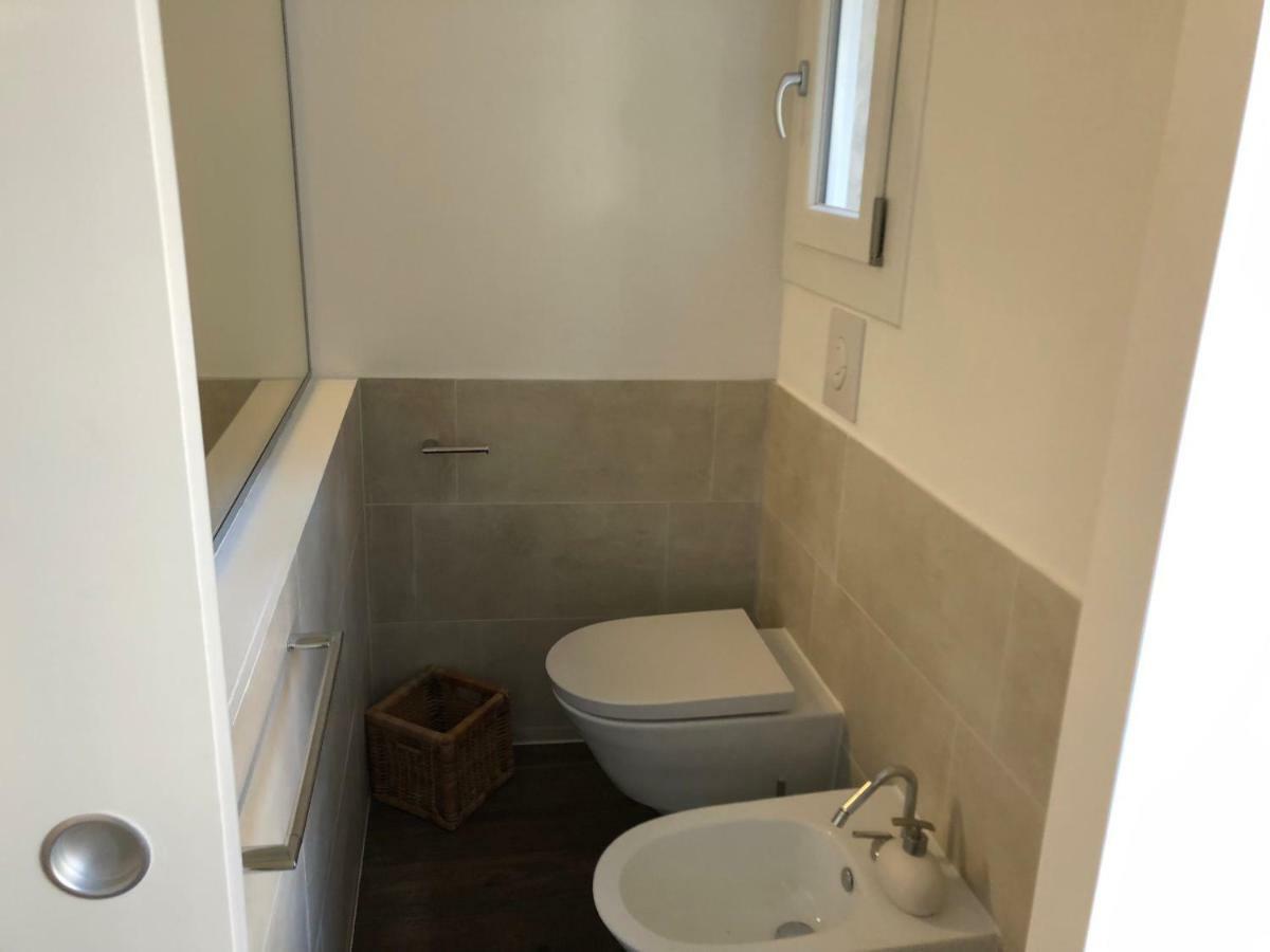Apartamento Un Piccolo Rifugio A Pochi Passi Dal Duomo Ferrara Exterior foto
