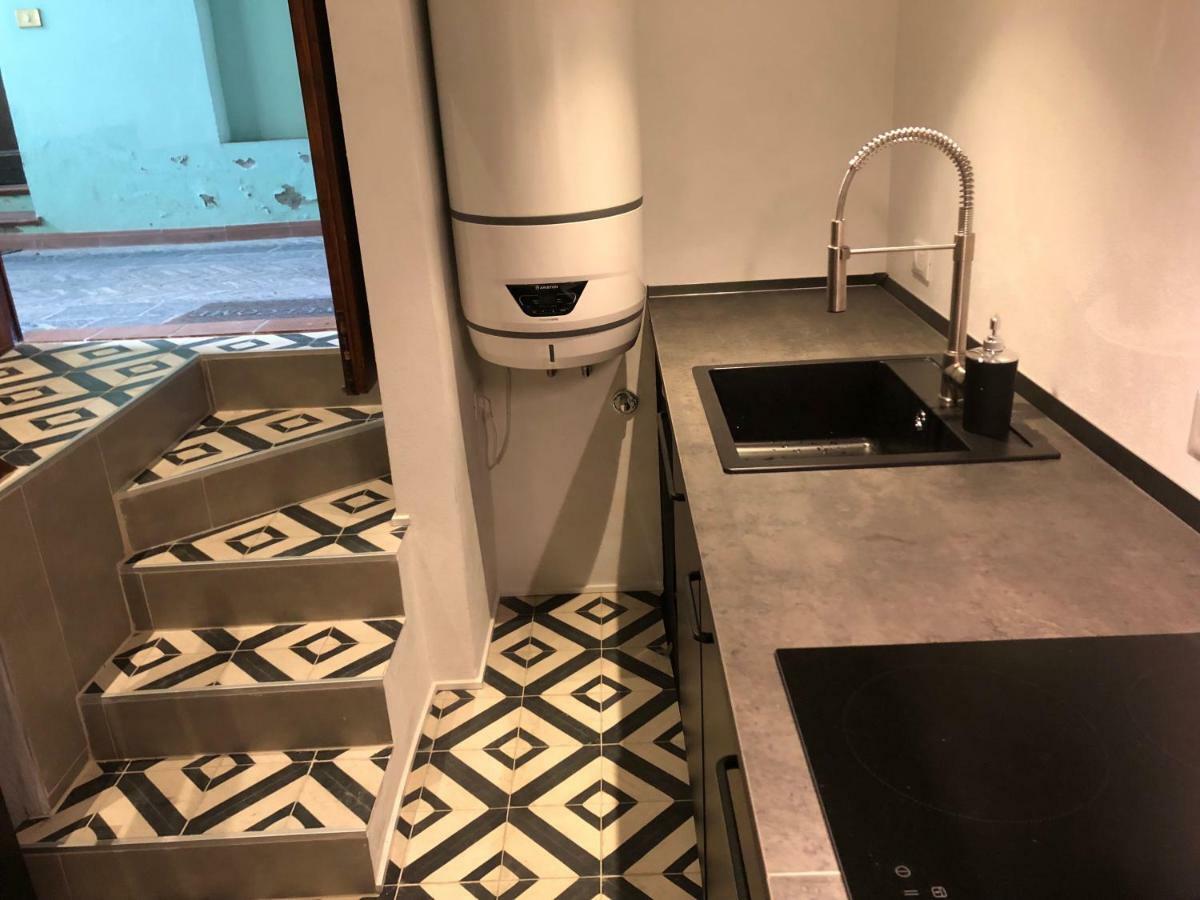 Apartamento Un Piccolo Rifugio A Pochi Passi Dal Duomo Ferrara Exterior foto