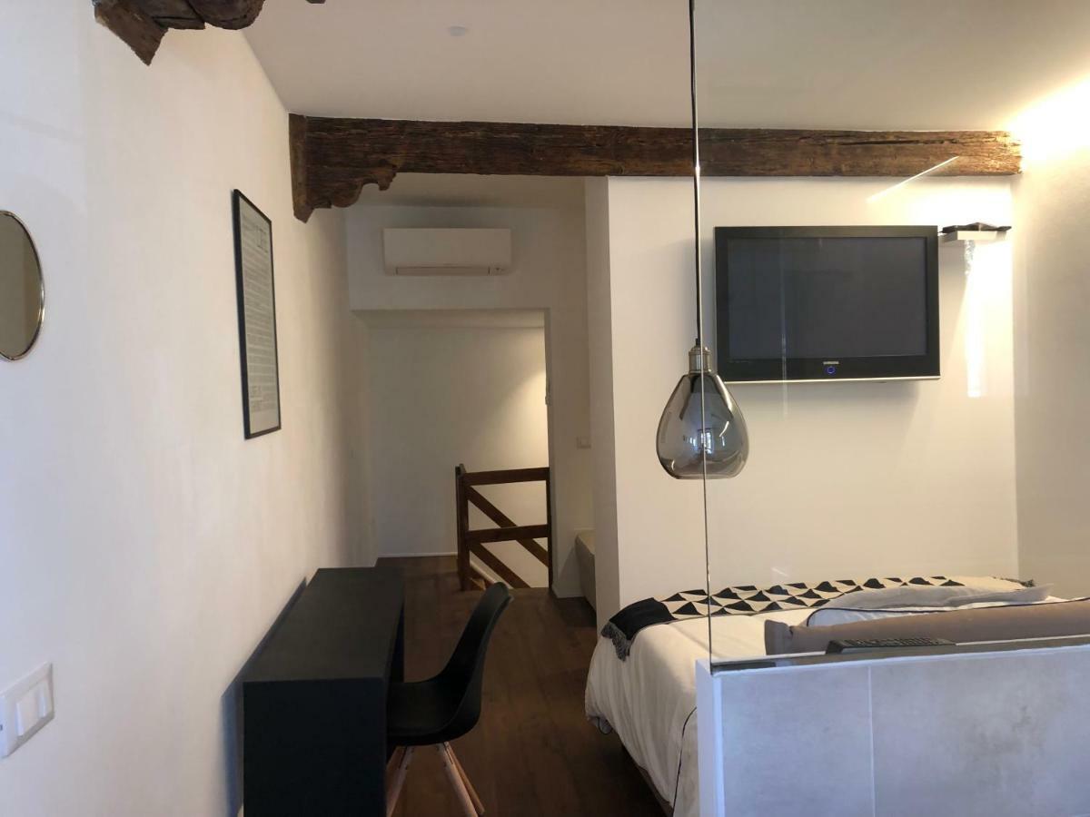 Apartamento Un Piccolo Rifugio A Pochi Passi Dal Duomo Ferrara Exterior foto